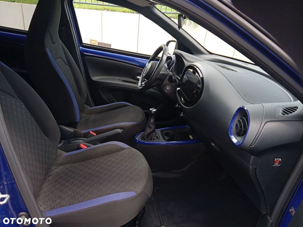 Toyota Aygo X - 10