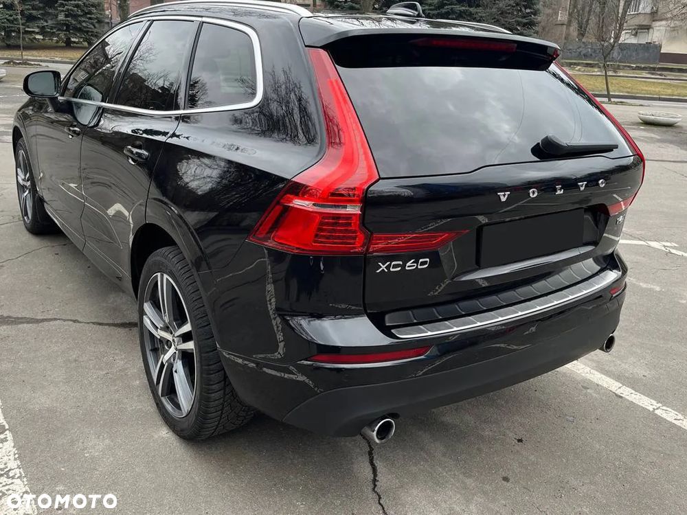 Volvo XC 60 - 4