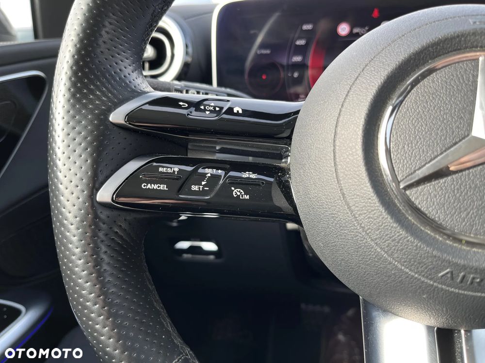 Mercedes-Benz GLC 300 e PHEV 4-Matic AMG Line - 21