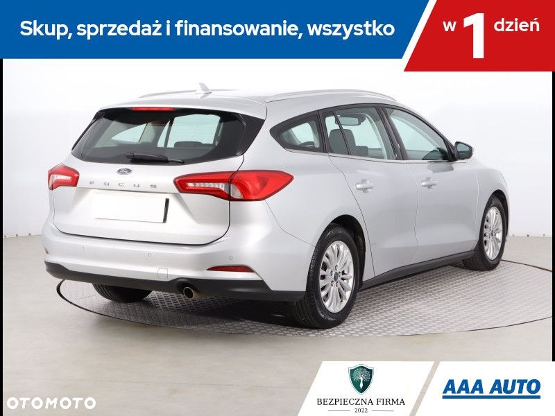 Ford Focus - 6