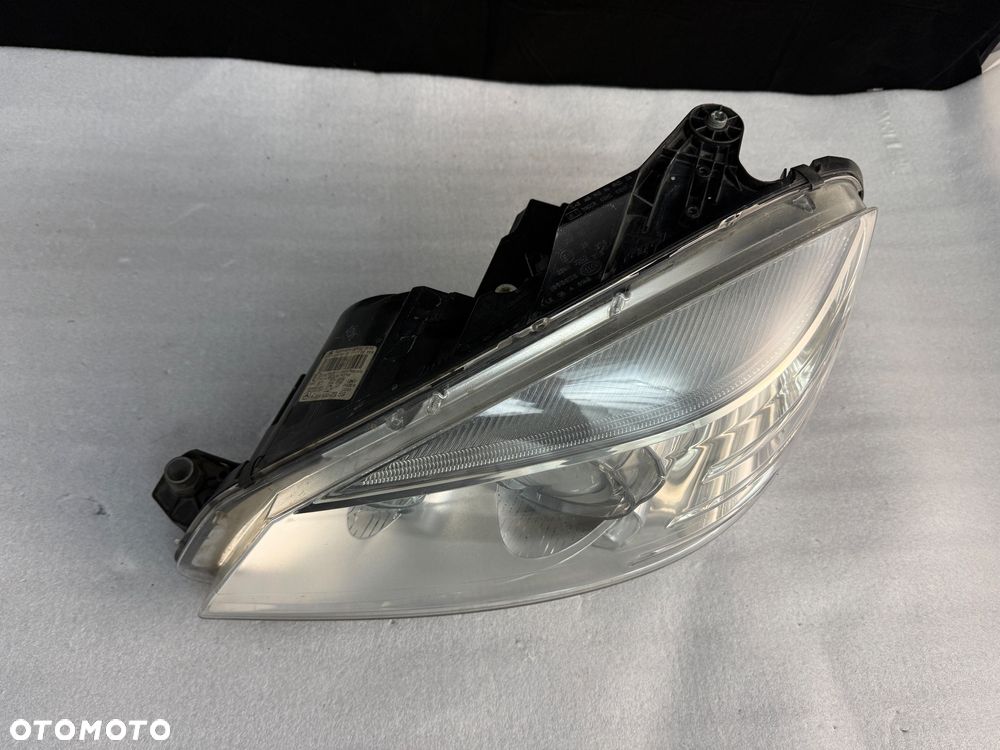 Lampa przednia lewa Mercedes-Benz C W204 A204 xenon skrętny kompletny - 2