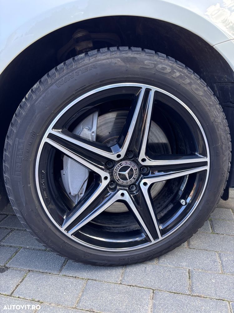 Mercedes-Benz E - 19