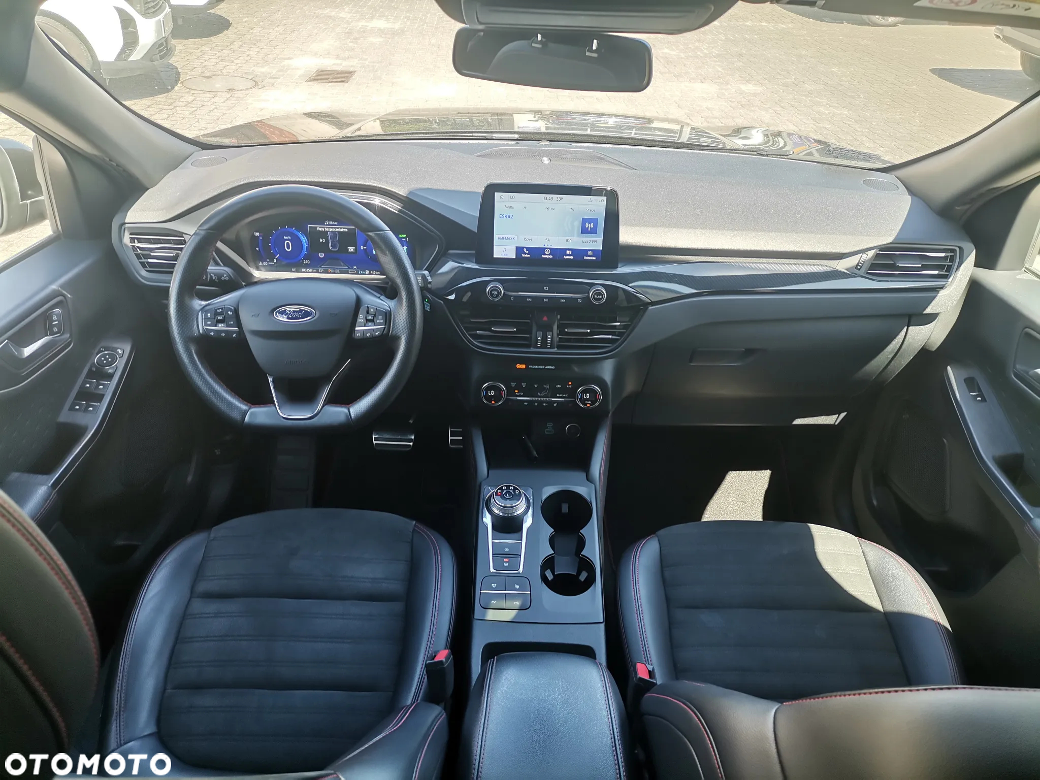 Ford Kuga 2.5P PHEV FWD ST-Line X - 16
