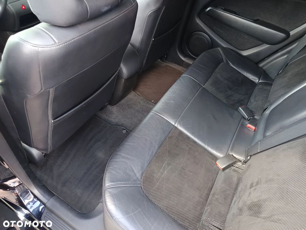 Mitsubishi Outlander 2.0 Turbo 4WD - 5