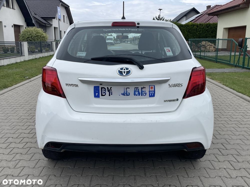 Toyota Yaris 1.5 VVT-i Comfort - 4