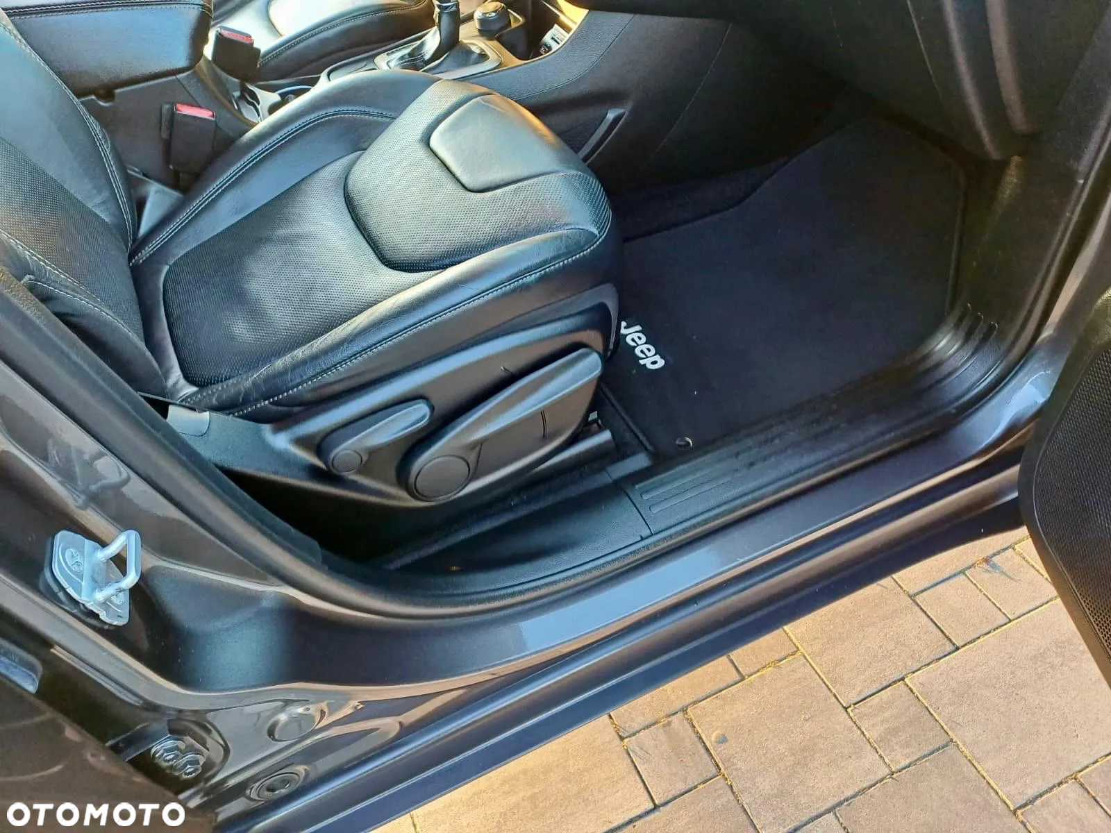 Jeep Cherokee 3.2 V6 Active Drive I Limited - 18