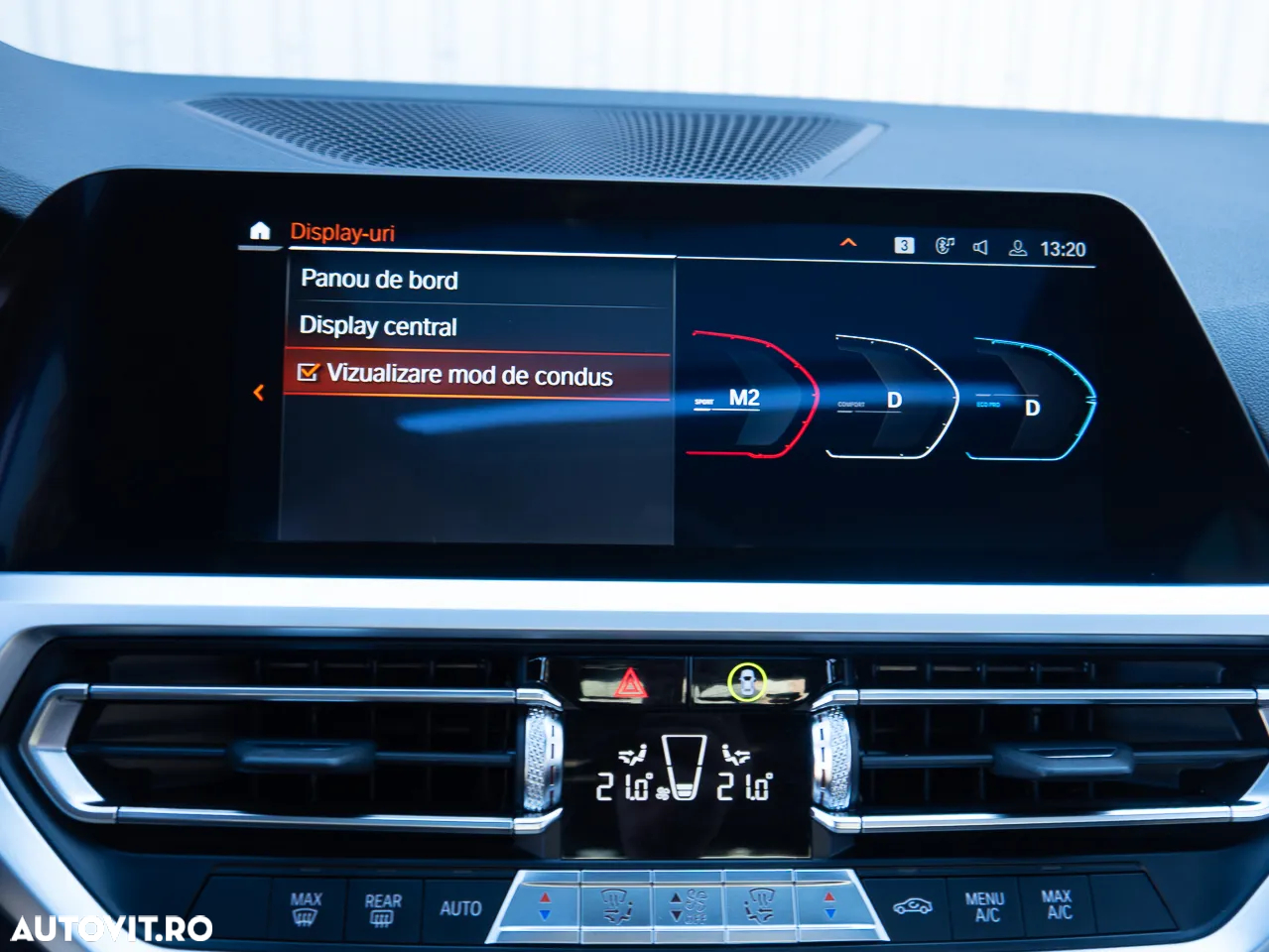 BMW Seria 3 330i AT - 33