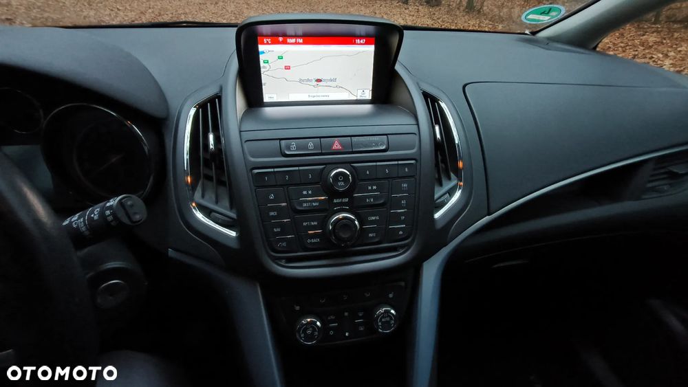 Opel Zafira 1.4 Turbo Edition - 18