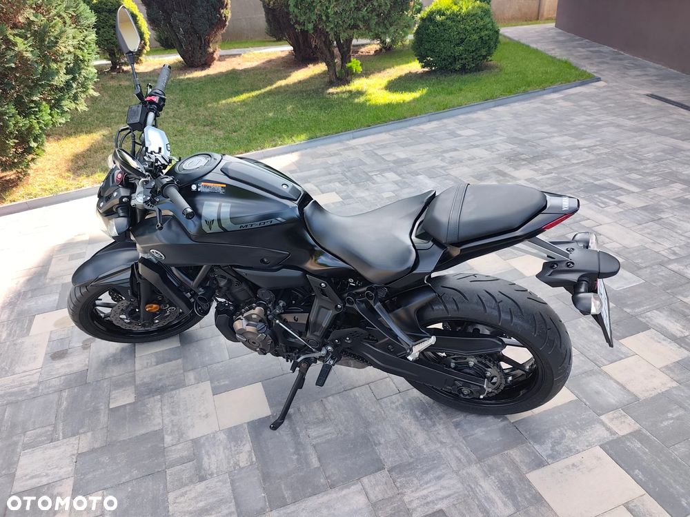 Yamaha MT - 6