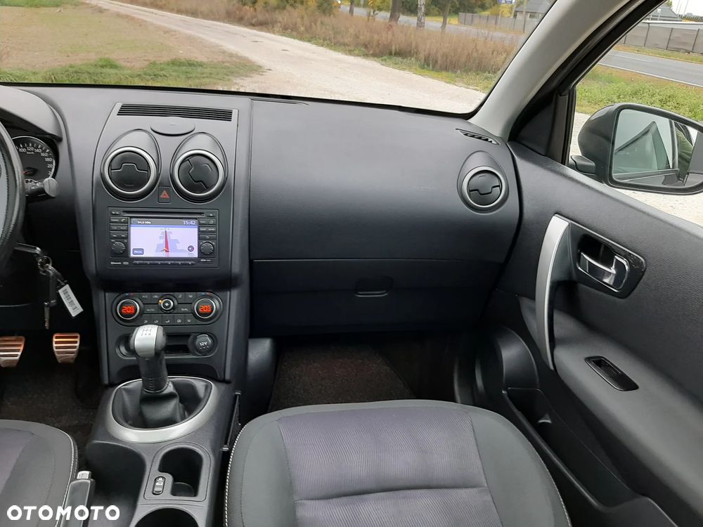 Nissan Qashqai 1.6 acenta - 17