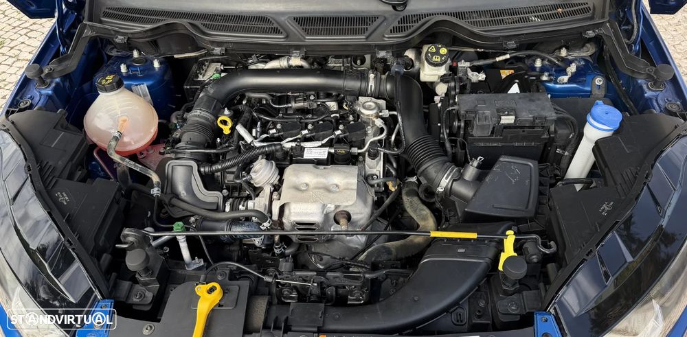 Ford EcoSport 1.0 EcoBoost ST-Line Plus - 28