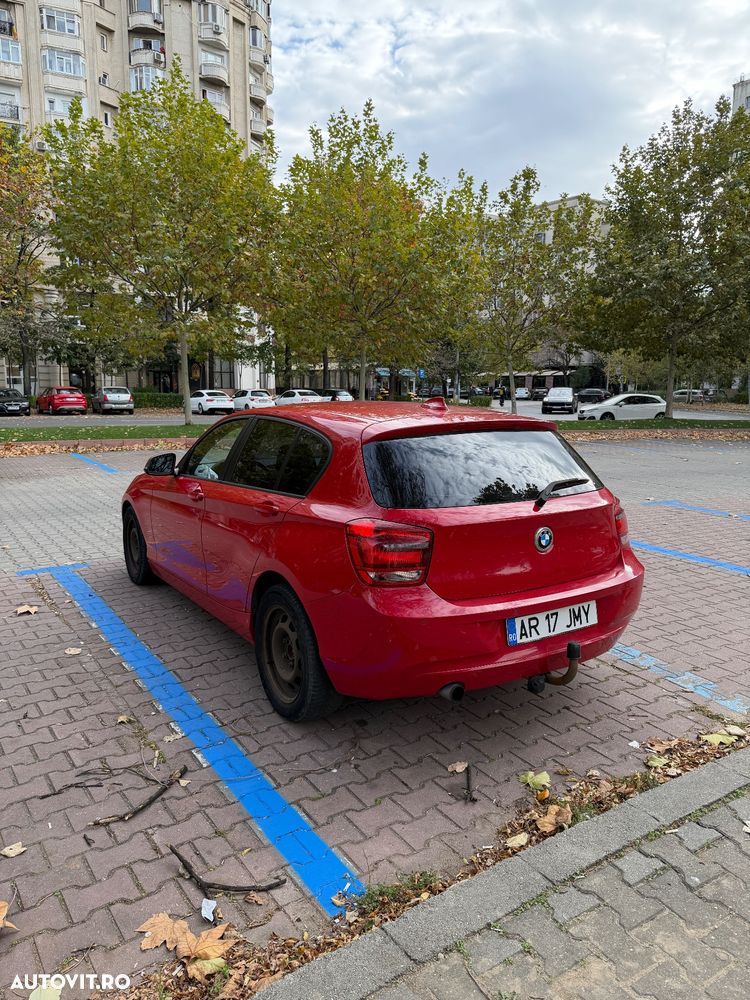 BMW Seria 1 116i - 6