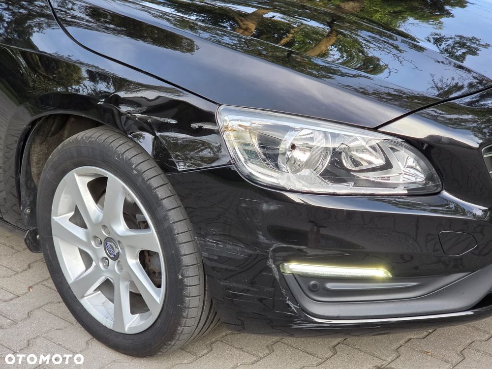 Volvo V60 T3 Edition - 11