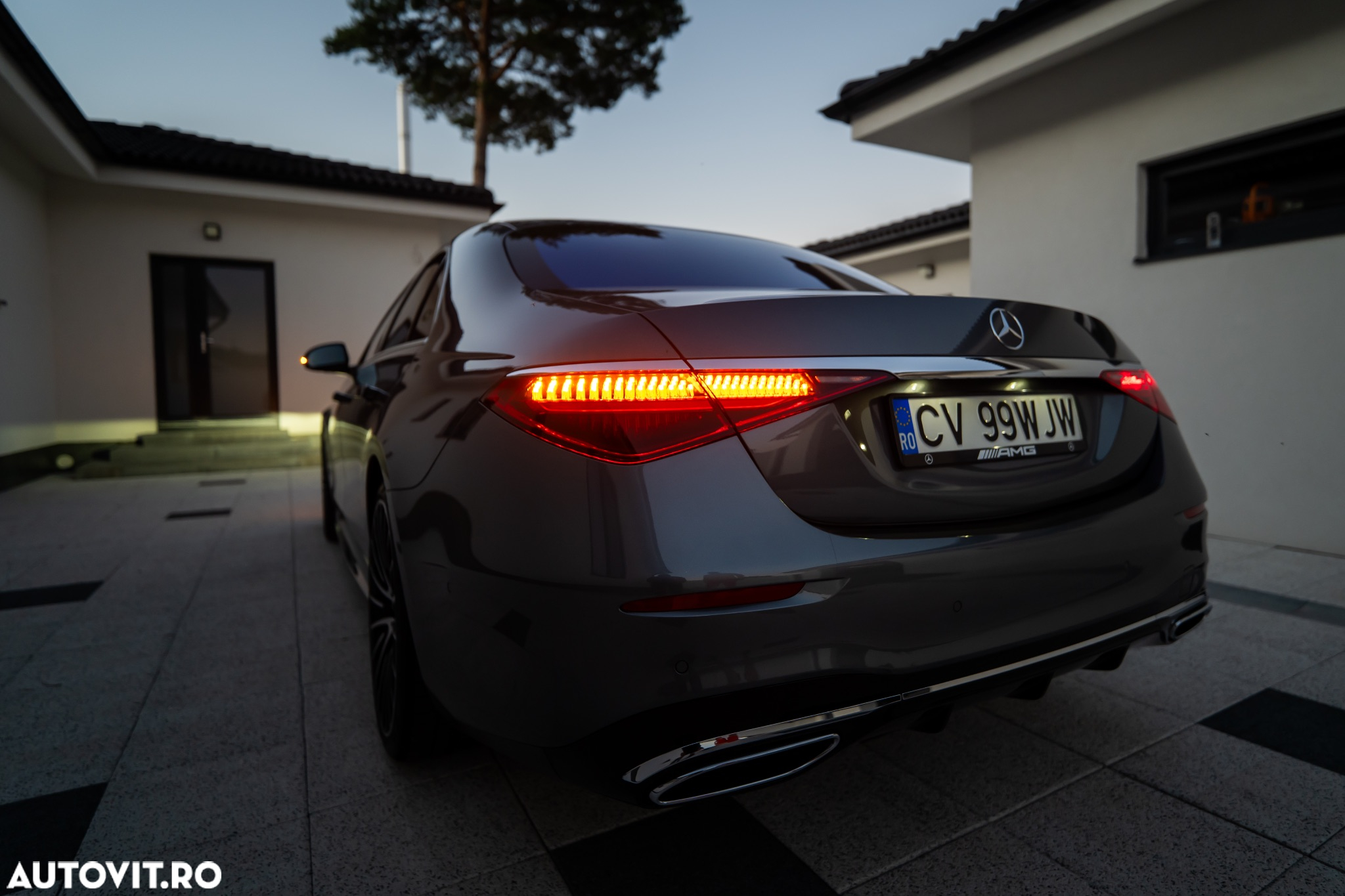 Mercedes-Benz S 400 d 4Matic 9G-TRONIC - 36