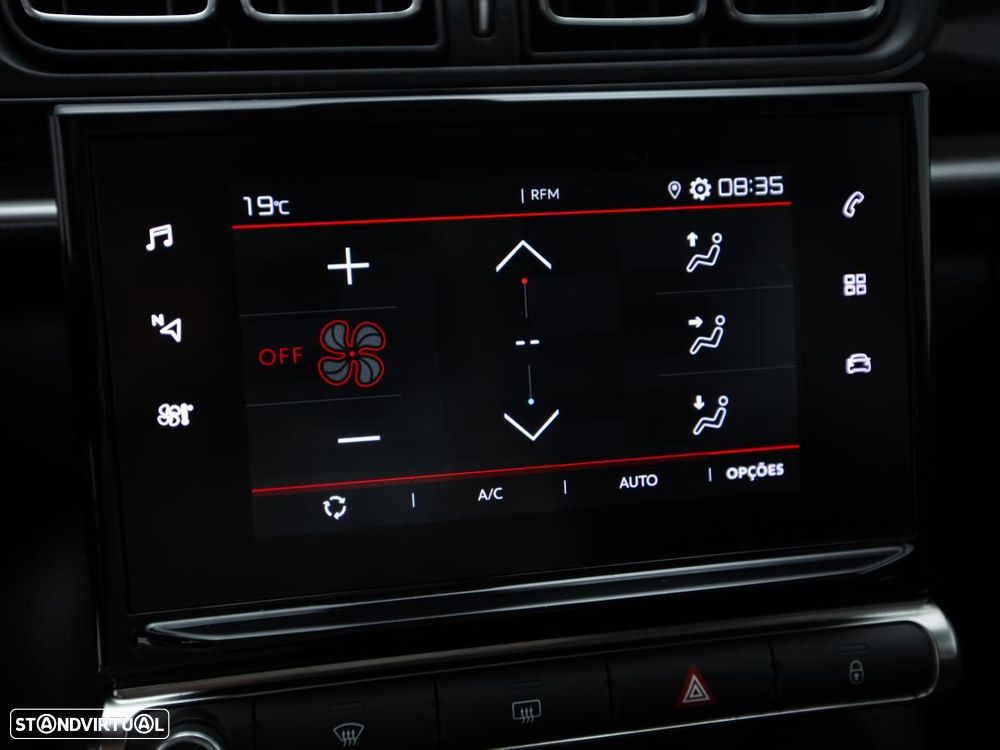 Citroën C3 1.5 BlueHDi Shine — fotografia 18