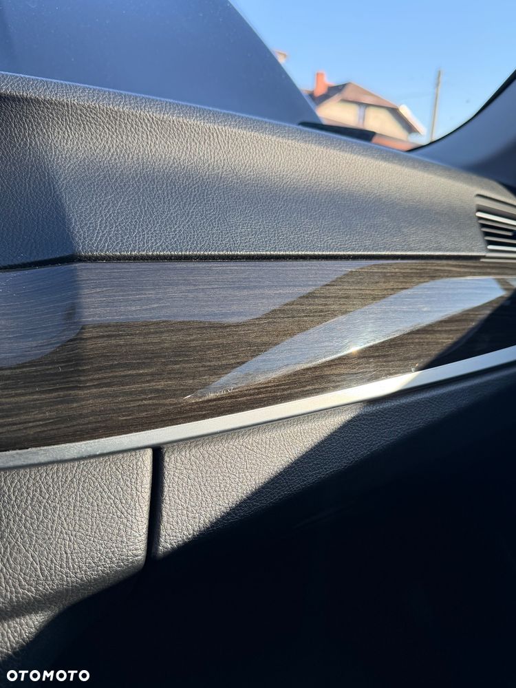 BMW Seria 5 525d - 10