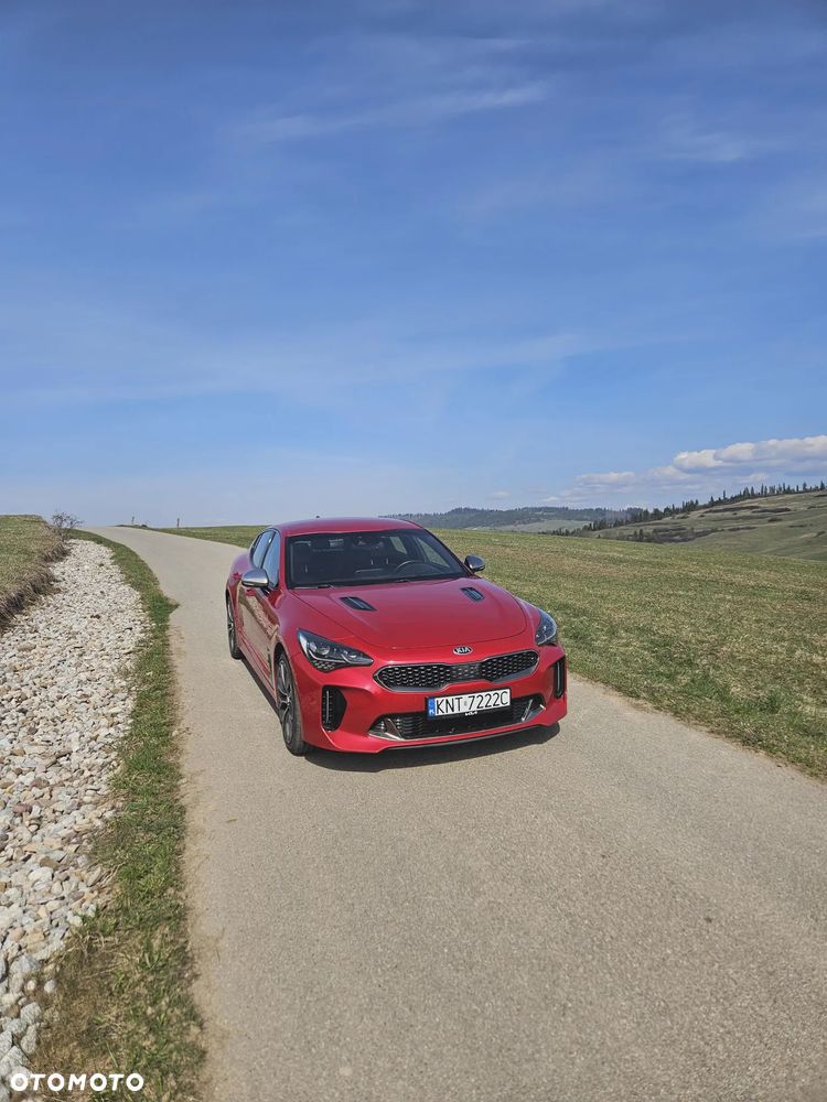 Kia Stinger 2.0 T-GDI GT Line - 1