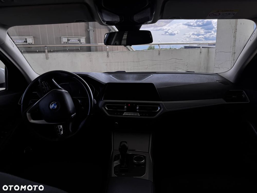 BMW Seria 3 - 9