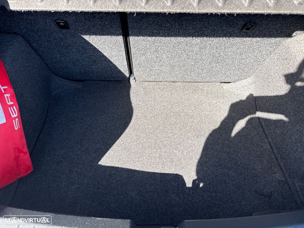 SEAT Ibiza 1.4 TDI FR - 33