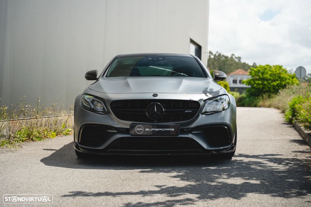 Mercedes-Benz E 63 AMG S 4-Matic+ - 3