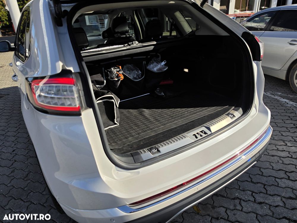 Ford Edge - 17
