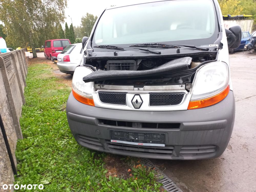 Renault Trafic Vivaro 1.9 DCI 05r pas przedni chłodnica kompletny - 1