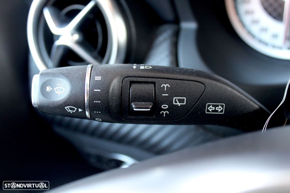 Mercedes-Benz A 180 CDI BE Edition AMG Line - 20