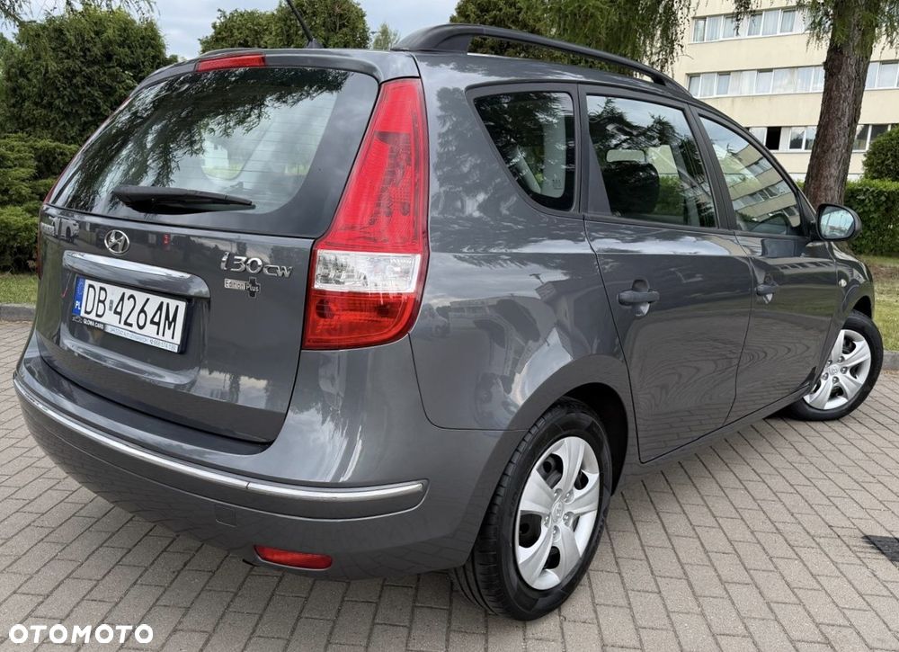 Hyundai i30 1.4 FIFA WM Edition - 21