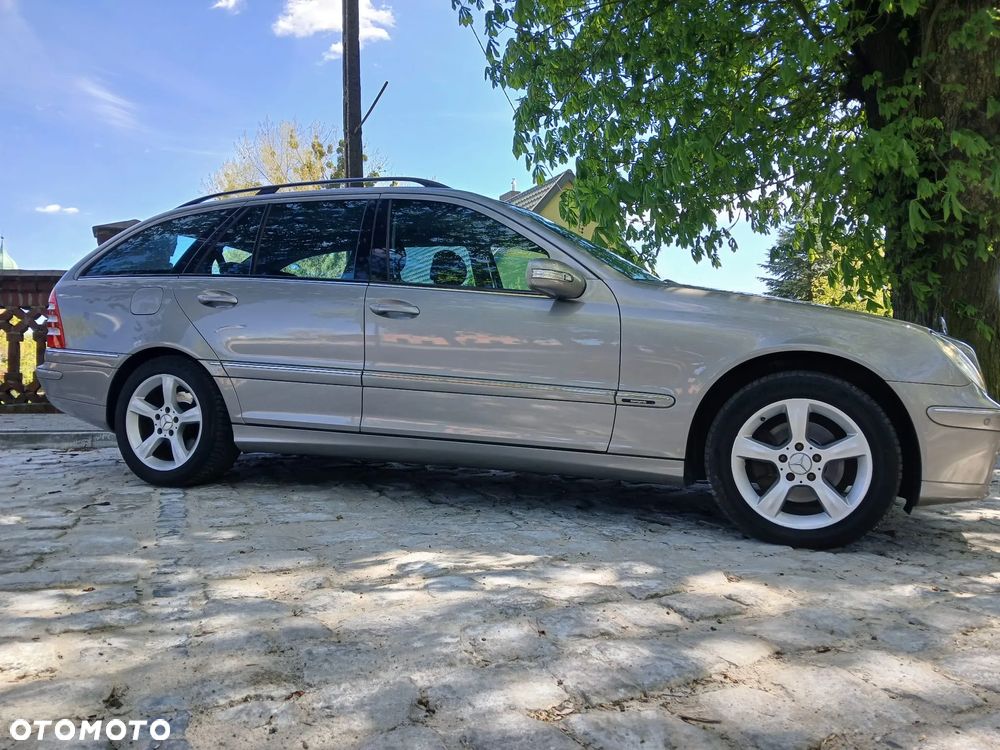 Mercedes-Benz Klasa C 180 Kompressor Automatik Avantgarde - 10