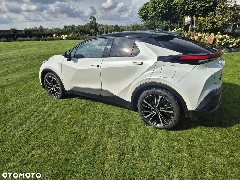 Toyota C-HR 1.8 Hybrid Black&White - 17