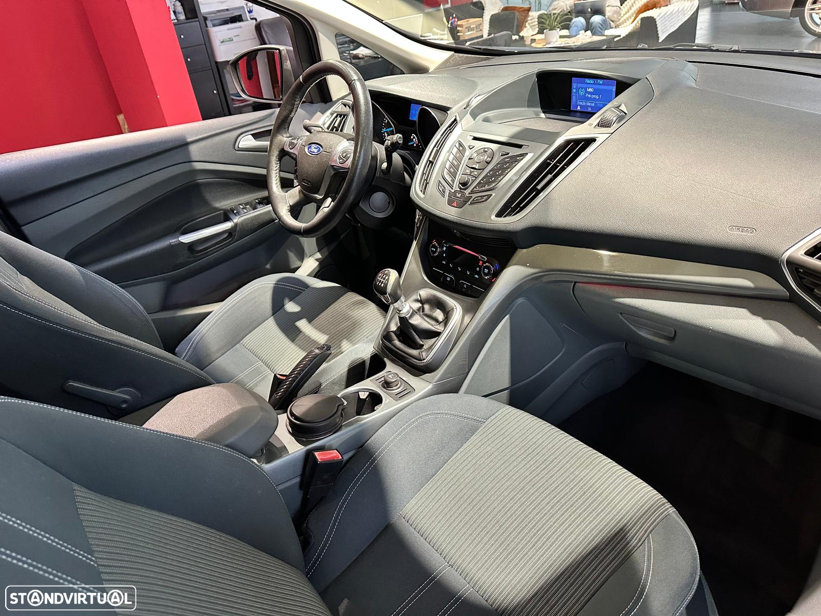 Ford C-Max 1.0 Ecoboost S&S Titanium - 10