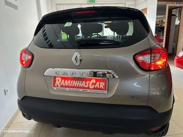Renault Captur 0.9 TCE Exclusive - 22