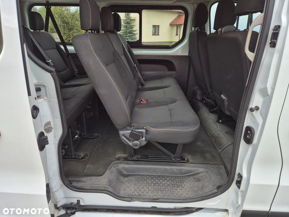 Renault Trafic ENERGY Combi Expression - 19