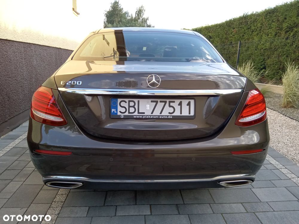 Mercedes-Benz Klasa E 200 9G-TRONIC Avantgarde - 10
