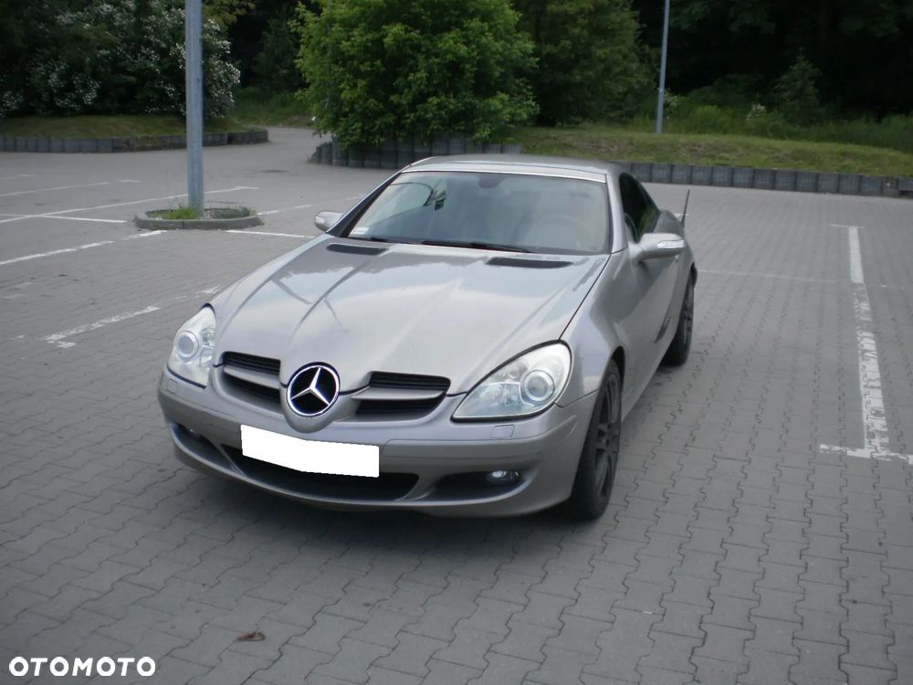 Mercedes-Benz SLK - 16