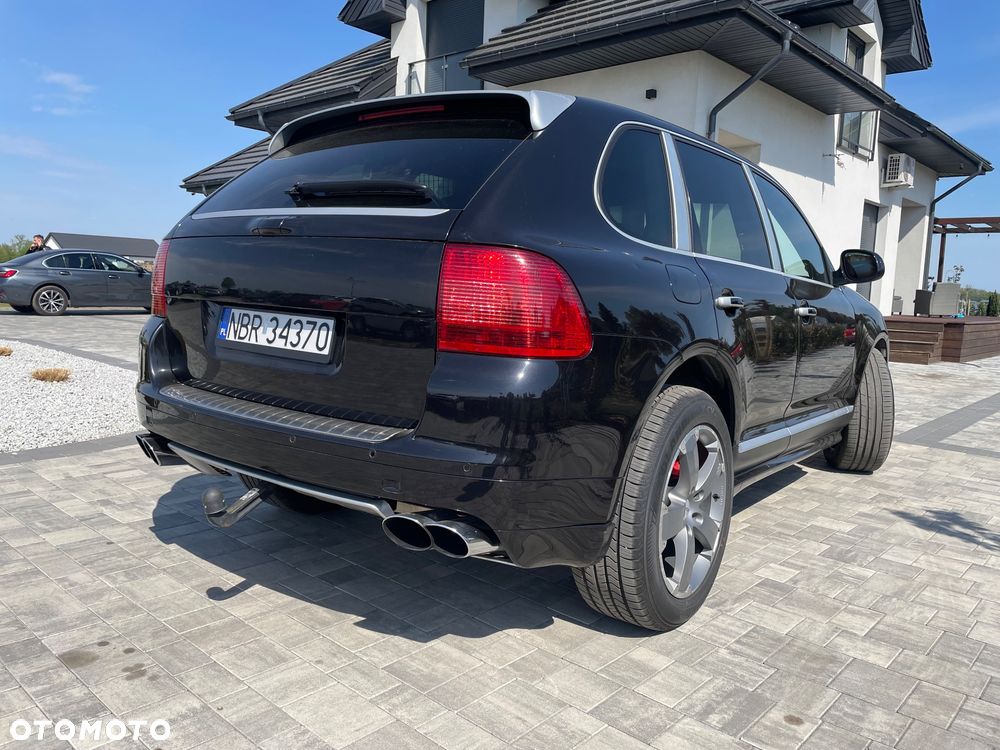 Porsche Cayenne - 38