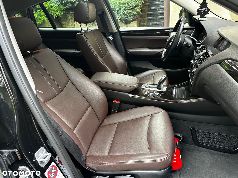 BMW X4 xDrive20d xLine - 11