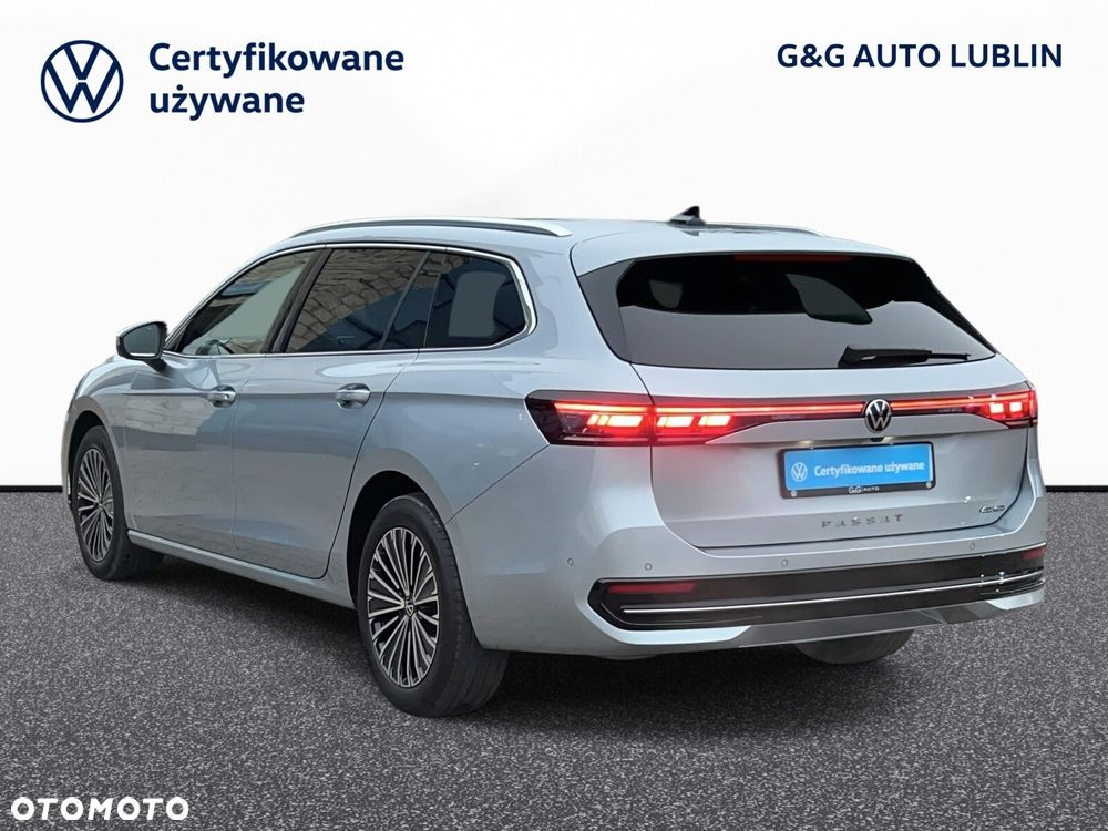 Volkswagen Passat - 3