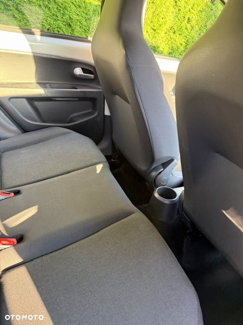 Volkswagen up! 1.0 move - 16