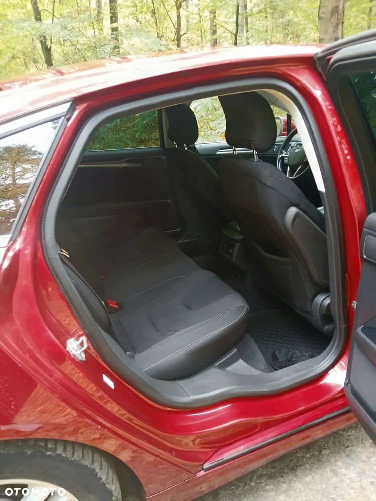 Ford Mondeo 2.0 TDCi Titanium - 13