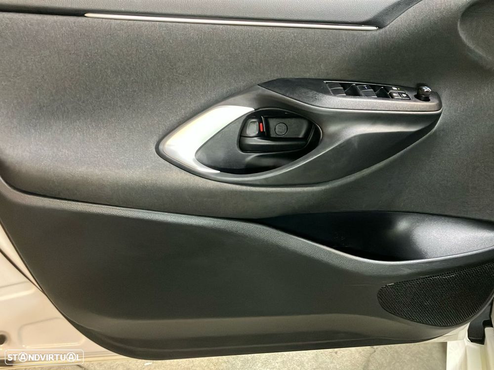 Toyota Yaris - 21