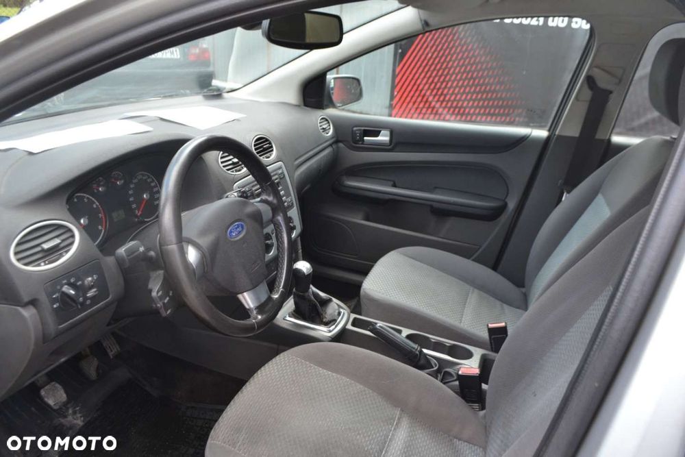 Ford Focus - 9