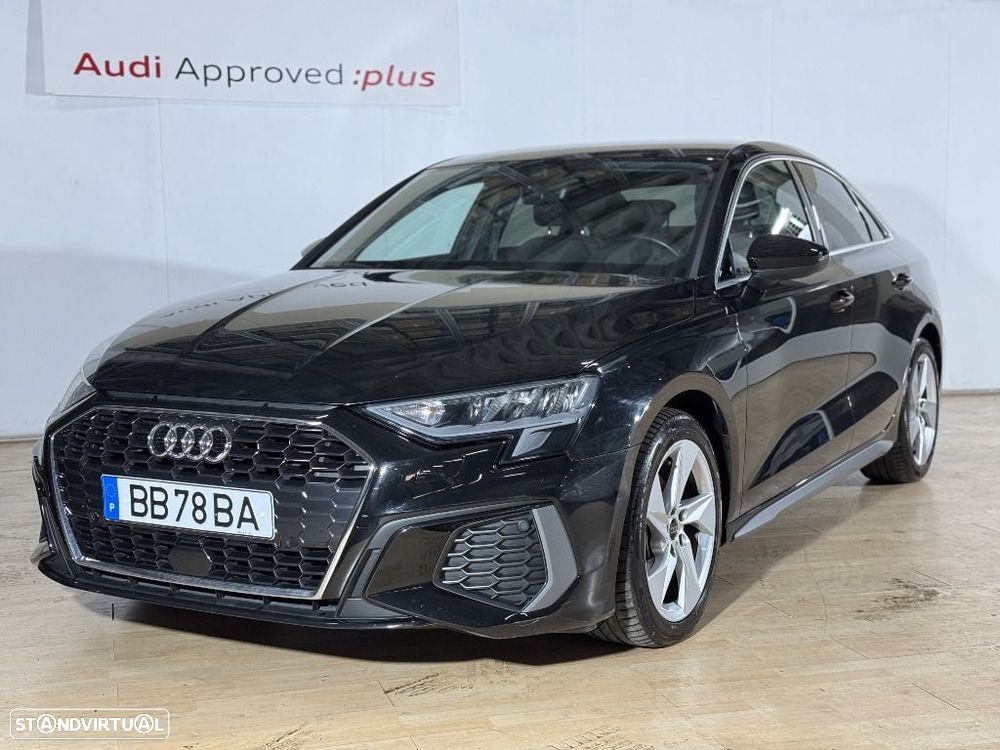 Audi A3 Limousine 30 TFSI S line S tronic - 1