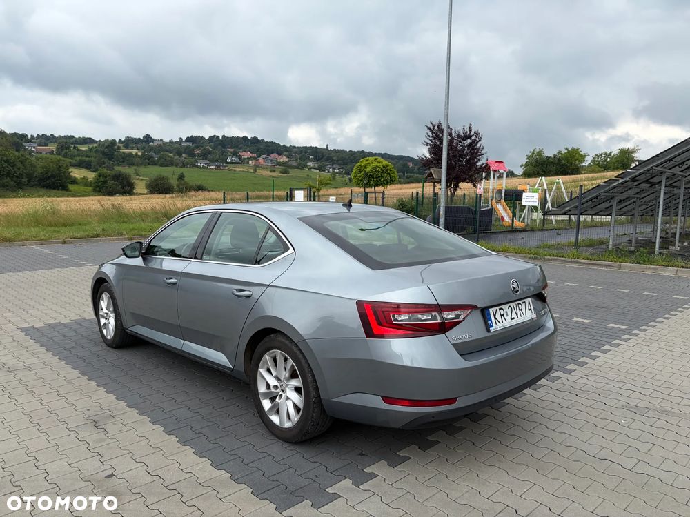 Skoda Superb 1.4 TSI ACT Ambition DSG - 5