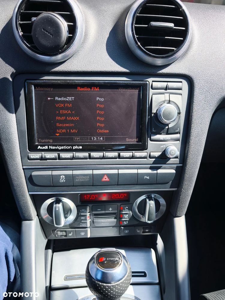 Audi A3 Sportback 1.8 TFSI S tronic S line Sportpaket - 18