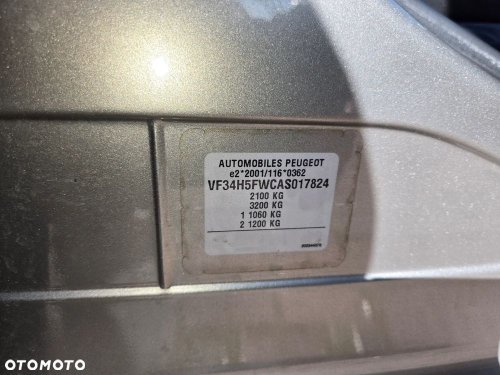 Peugeot 308 1.6 Trendy - 16