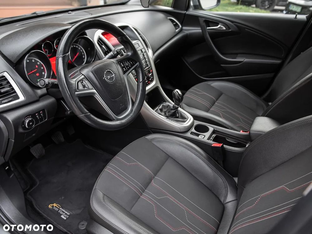 Opel Astra - 16