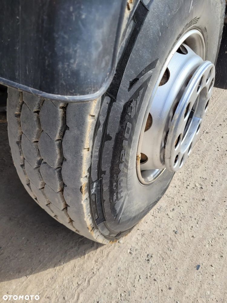 Mercedes-Benz 4141 - 5