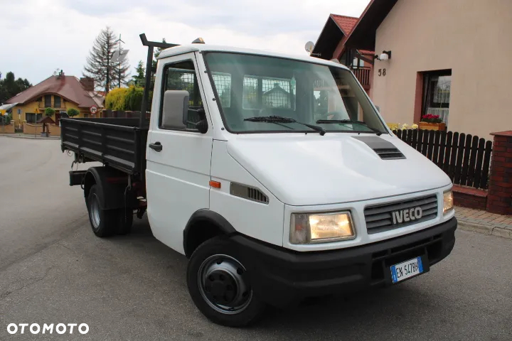 Iveco DAILY 35/10 ŁADNE_GRAMA RDZY z WŁOCH_SOLIDNA ORYGINALNA- 3 STRONNA WYWROTKA NA BLIŻNIAKU-DMC 3.5 TONY KAT .B - 40