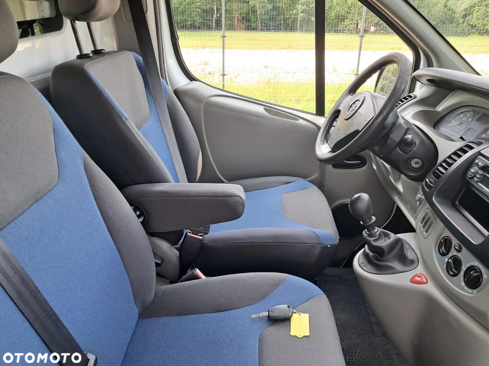Opel Vivaro - 16